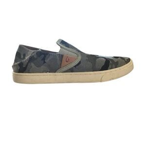 OluKai Pehuea‎ Pa'i Convertible Sneaker Camo colored. Size US W8